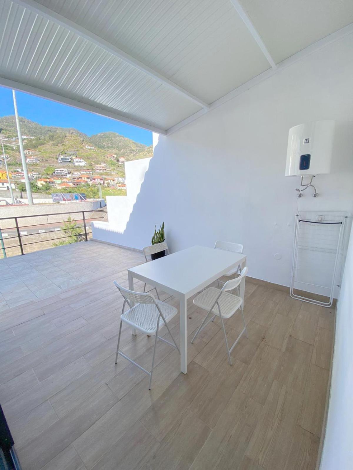 Villa Machico Flat Center Near W Parking Machico (Madeira)